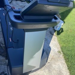 Free Motion treadmill