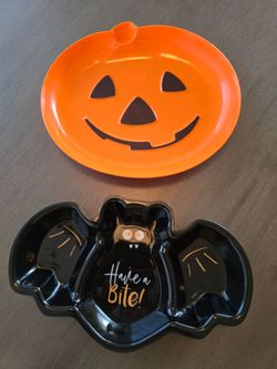 Halloween Plastic Serving Trays Set of 2
