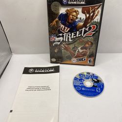 NFL Street 2 (Nintendo GameCube, 2004) W/ Insert Tested Authentic Football