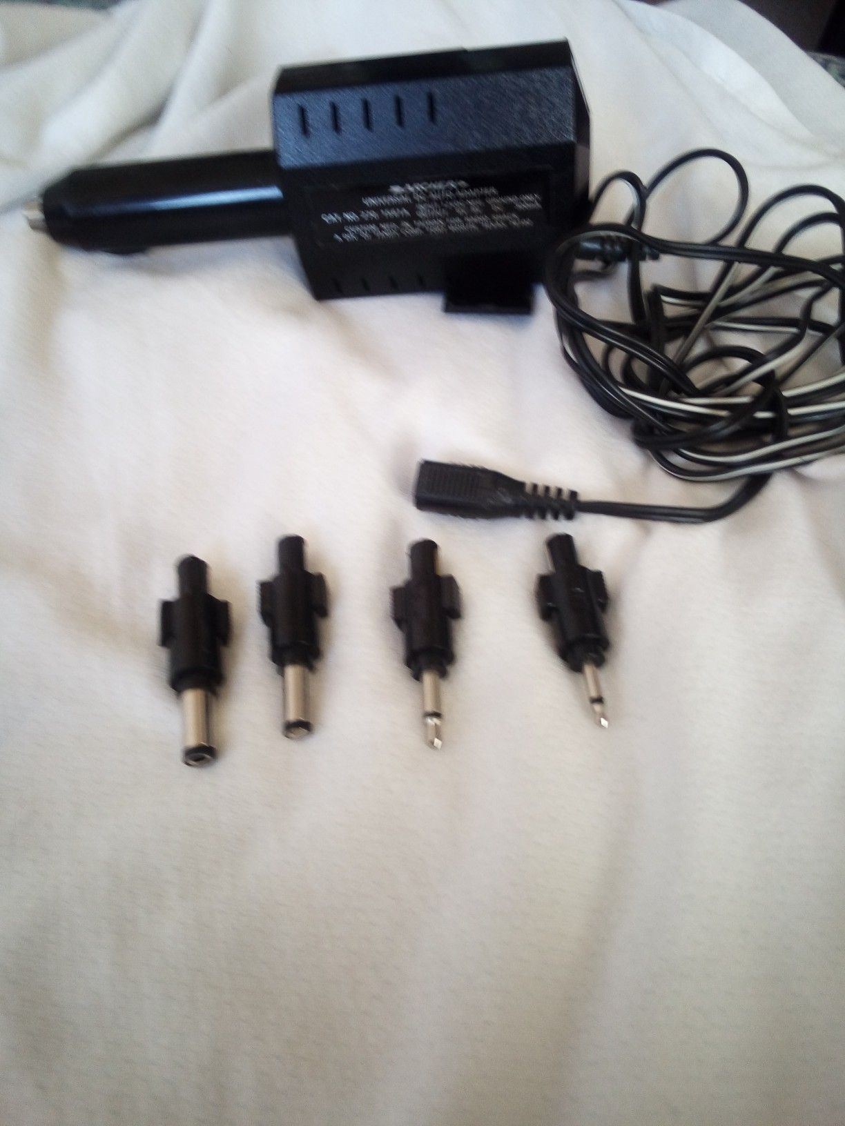 Archer universal dc adapter
