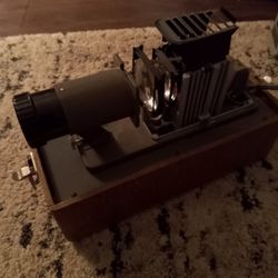 Vintage Argus 200 Video Projector