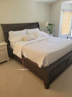 Bed frame