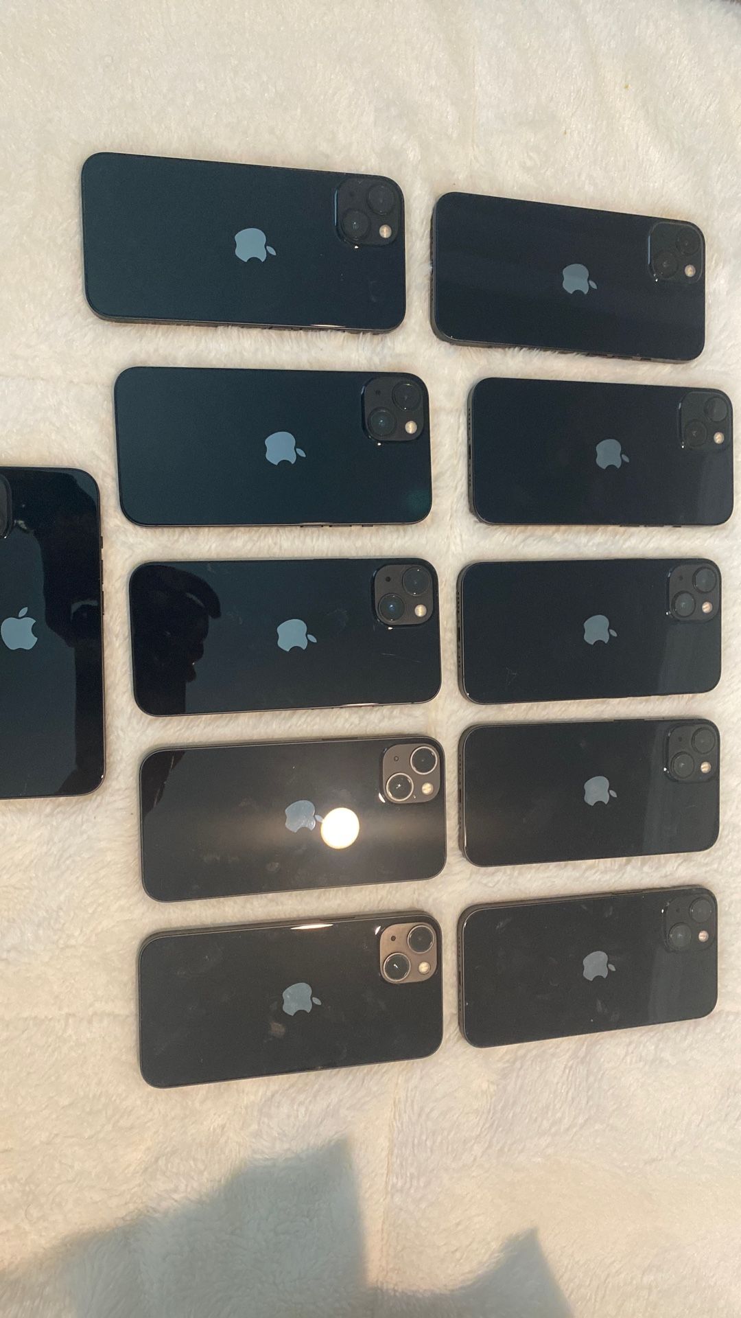 IPhone 13 128gb Factory Unlocked Best Offer 11 Units