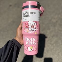 Hello Kitty 30oz 