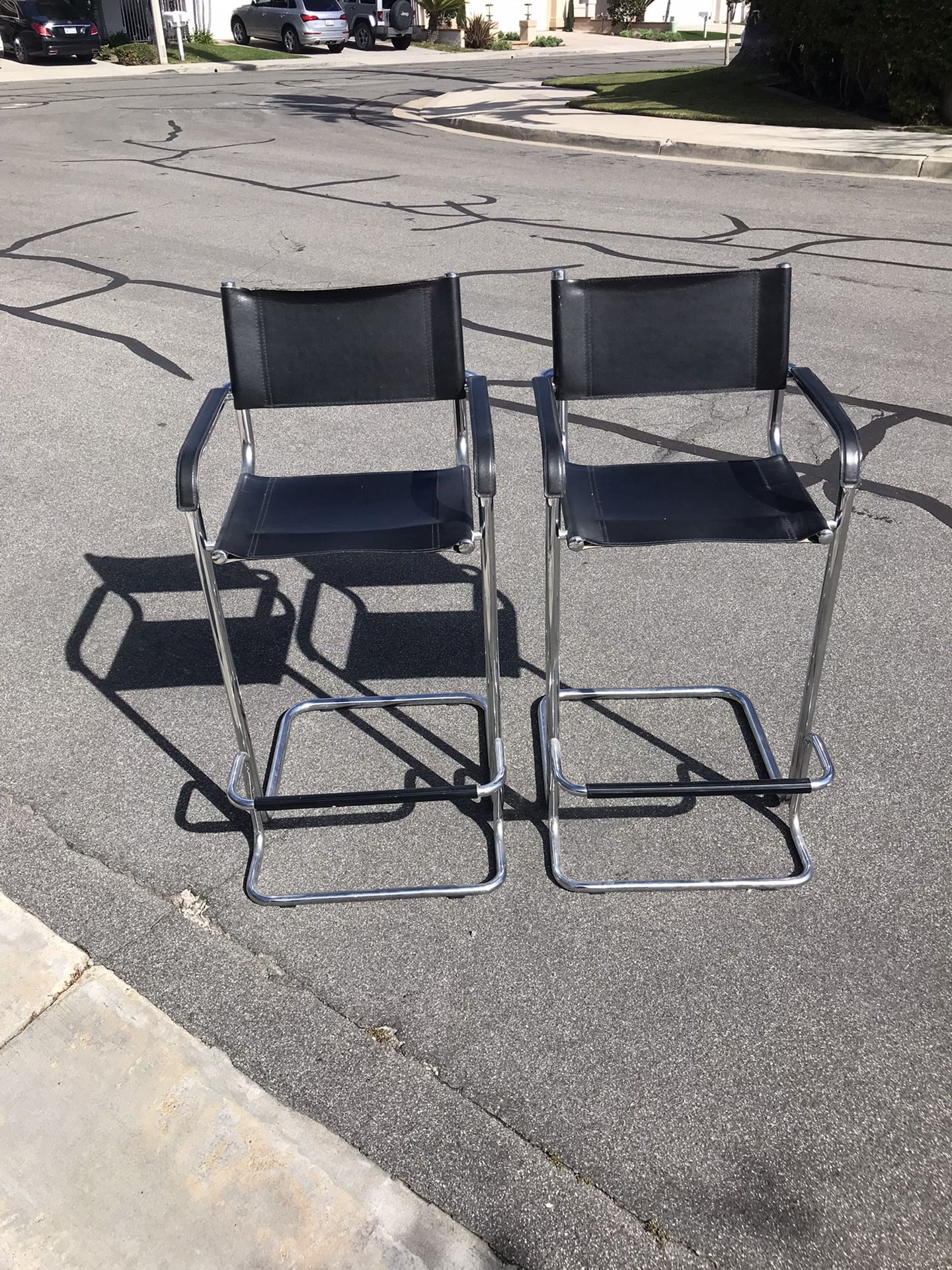 Italian Bauhaus-Style Chrome and Black Leather Directors Chairs - Set of 2