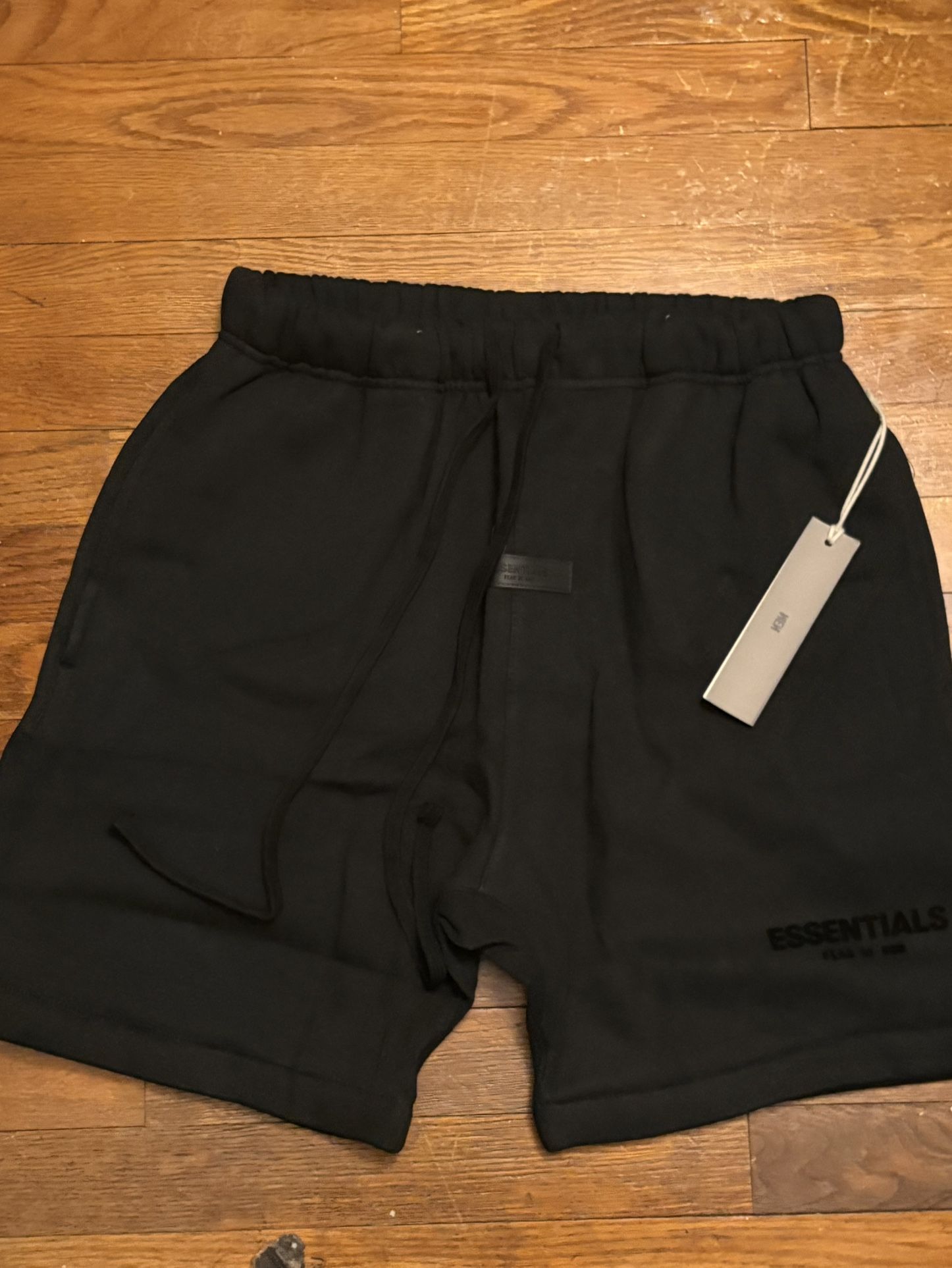 Essential Shorts