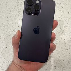 iPhone 14 Pro Max deep purple