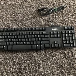 Dell Wired USB Keyboard – Full-Size, Durable Design