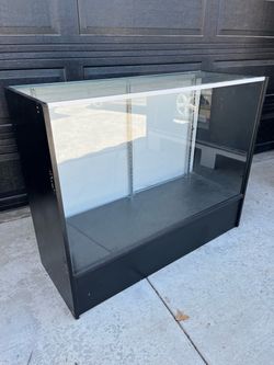 Display showcase