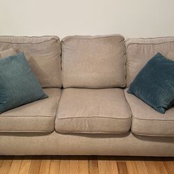 pull out couch
