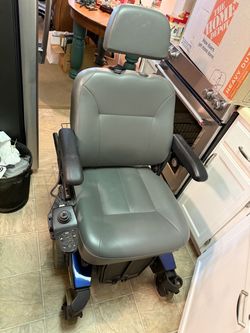 Invacare electric wheelchair
