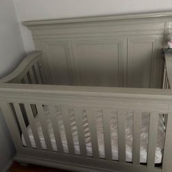 Baby Crib 