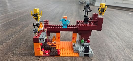 Lego Minecraft Battle at Blaze Bridge used $20 read description