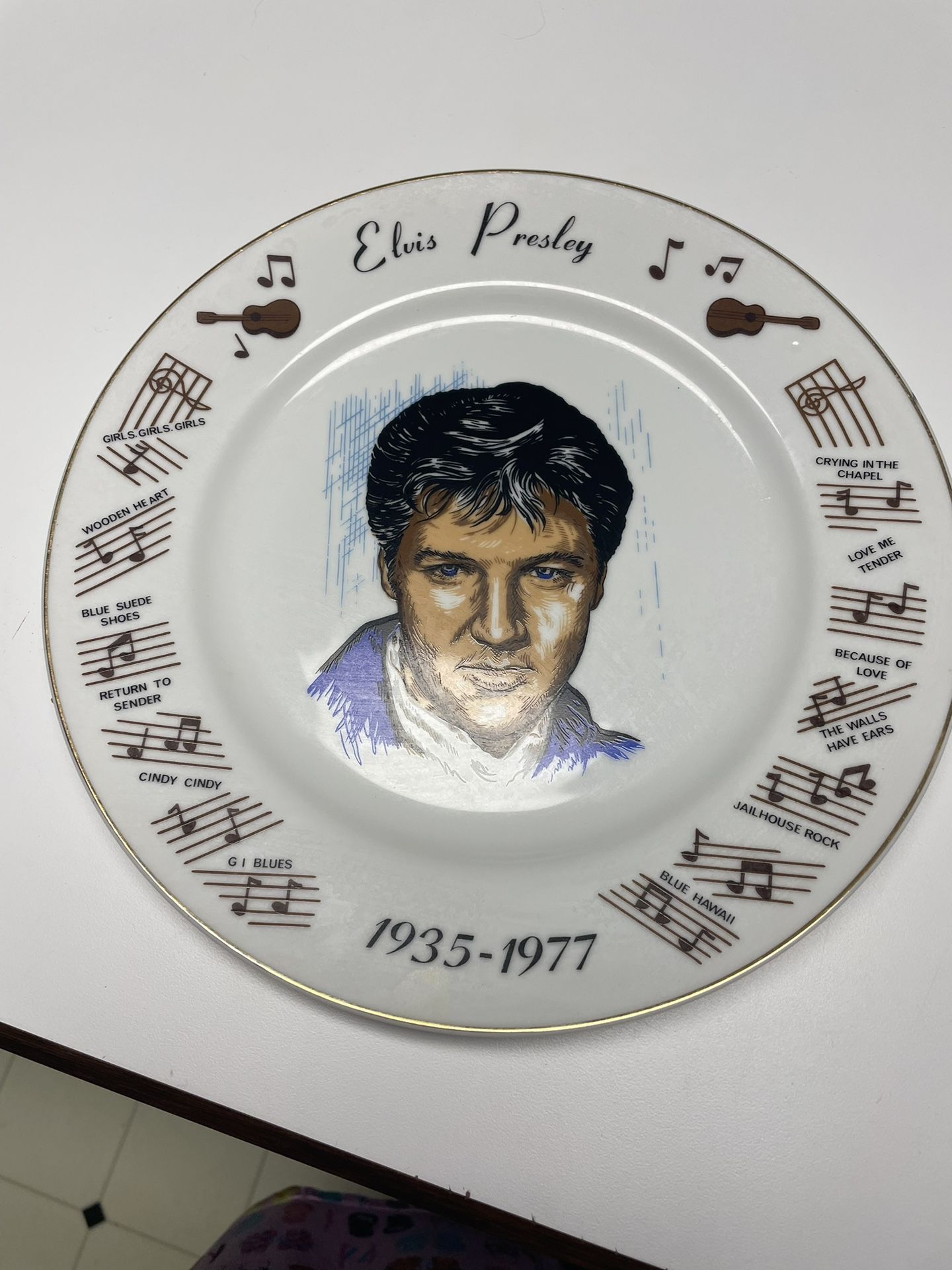Elvis collectible plate