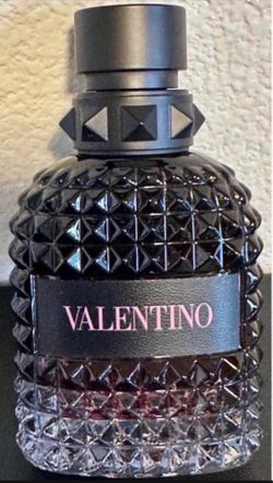 New Valentino perfume / Without box