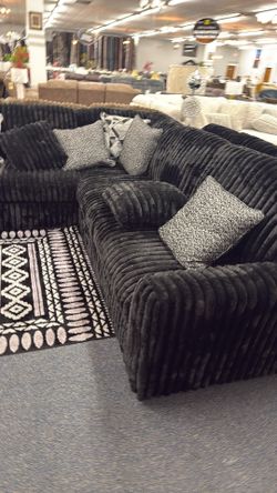 Sectional Black Velvety 