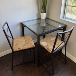 Dinning Table & Chairs