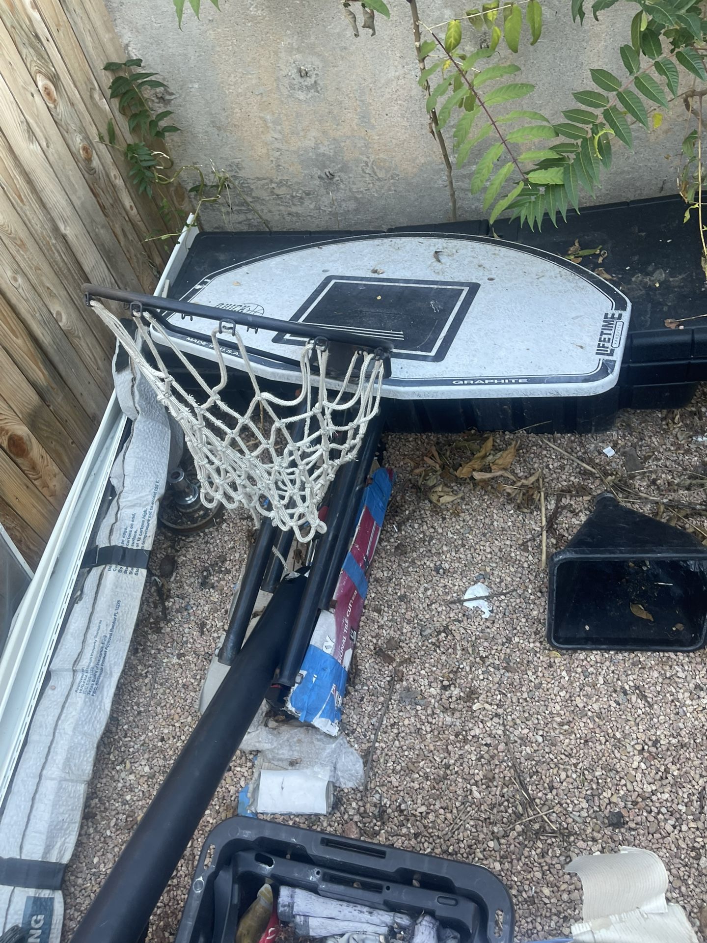 Basketball Hoop 