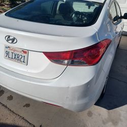 $4900 Hyundai ELANTRA Curent Registration Trades Okay
