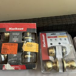 NEW DOOR LOCKS 