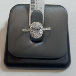 14K Oval Lab Diamond Ting 1.55 ct Tdw