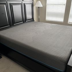 10 inch hybrid, cool mattress and foundation