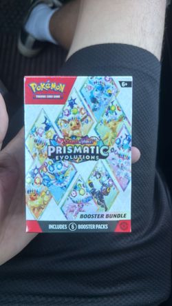Prismatic evolutions booster bundle