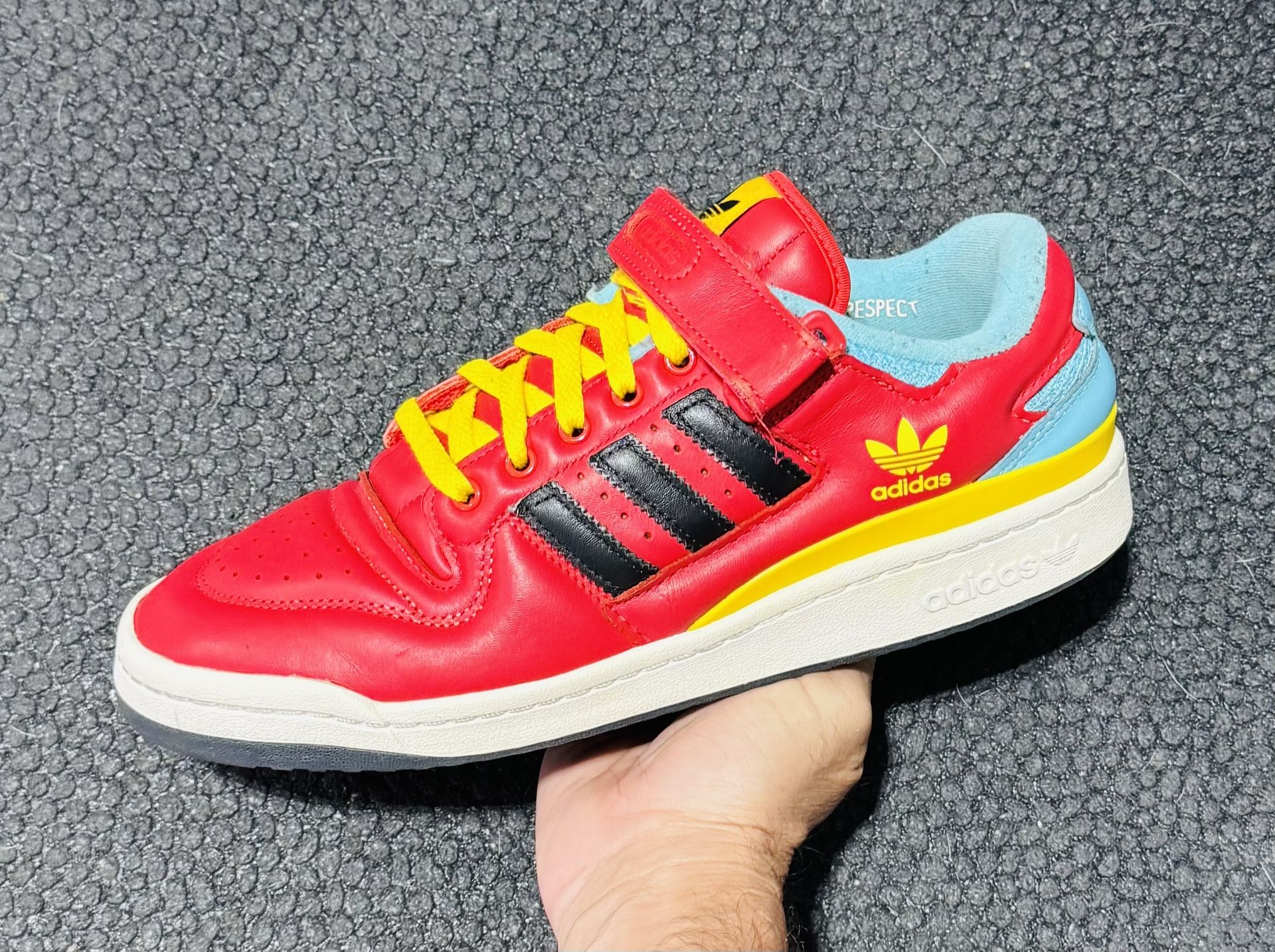 adidas gazelle silver green womens South Park x Adidas Forum Low "Cartman"