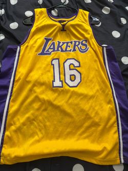 Pao gasol giveaway jersey