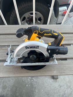 new 20v Dewalt brushless 6 1/2 circular saw only