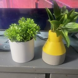 Decorative Plastic Plant 2pcs 