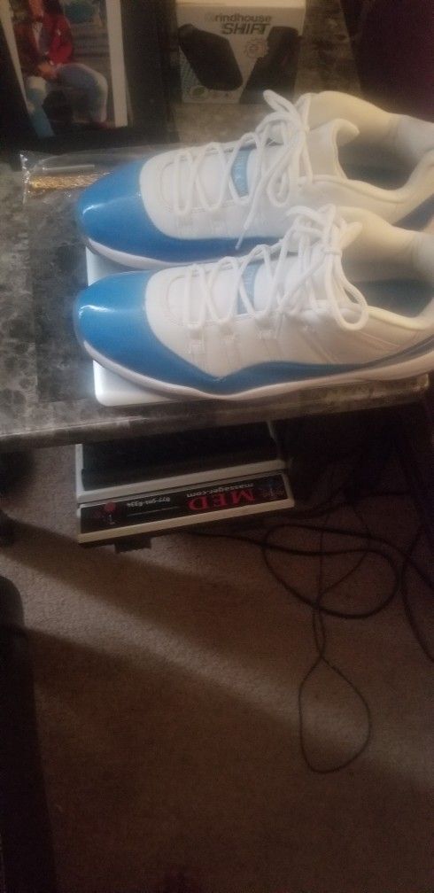 Like New Jordan Men Size 12