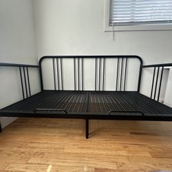 IKEA trundle bed