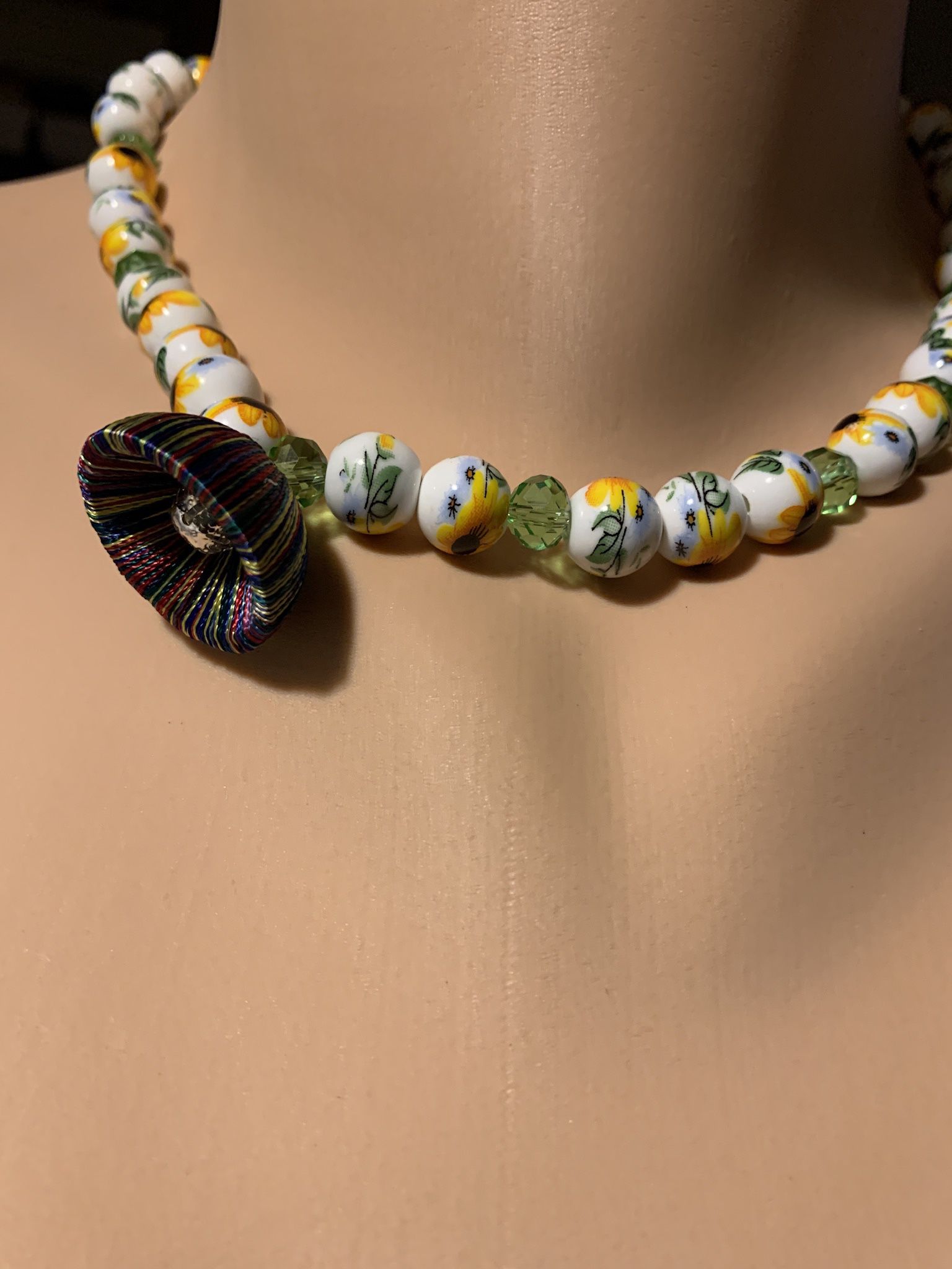 Sunflower Beads Necklace/choker