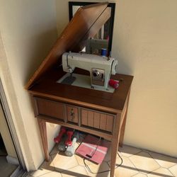 Sewing Machine 