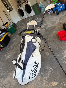 Complete Golf Set: Honma 4-Star Irons, Titleist Bag, Wood & Putter