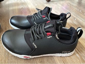 True Linkswear Men’s Golf shoes  size 8.5