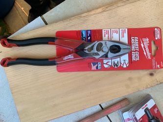 9” Milwaukee Lineman’s Pliers W/ Bolt cutter & Crimper!!!