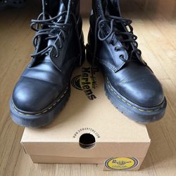 Dr. Martens Boots (Men's size 11)