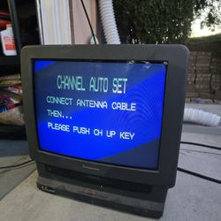 Panasonic CRT TV with VHS Combo 20" RETRO gaming