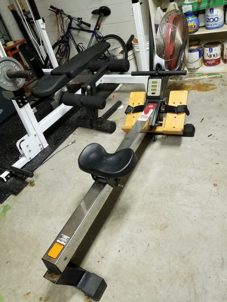 Exercise Row machine