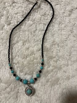 Turquoise and Black Beaded Pendant Necklace