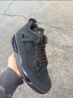 Air Jordan 4 Black Cats (2025) 9.5M