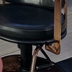 Rose gold & Black styling Chair