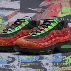  Air Max 95 Big Bubble Family Reunion Hong Kong.       Size 9.5 In Men 
