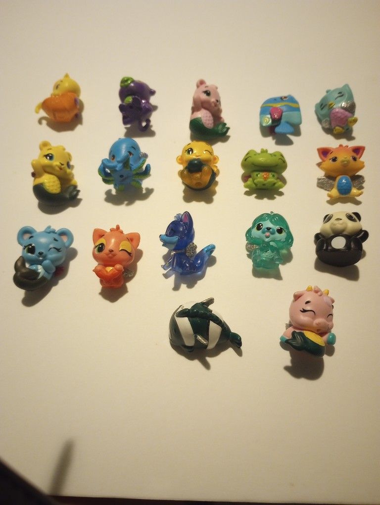 Random Little Hatchimals