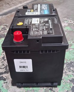 Agm battery 48/H6,  super start platinium AGM 08/25