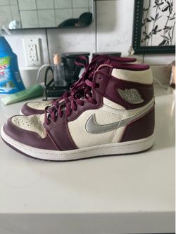 Air Jordan 1 Bordeaux
