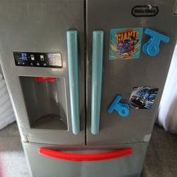 Kids refrigerator toy