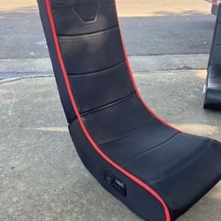 Tzumi Gaming Chair